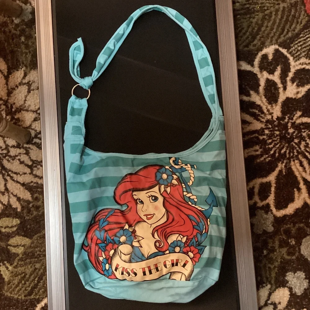 NWOT Loungefly Little Mermaid Kiss the Girl hobo bag🧜♀️ - Picture 1 of 7